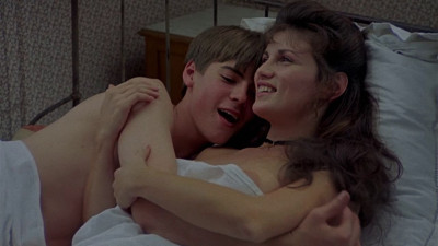 Эмс хүүхний эрлэг хүү